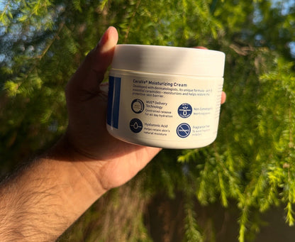 Cera ve moisturising Cream Jar 340 Grams .