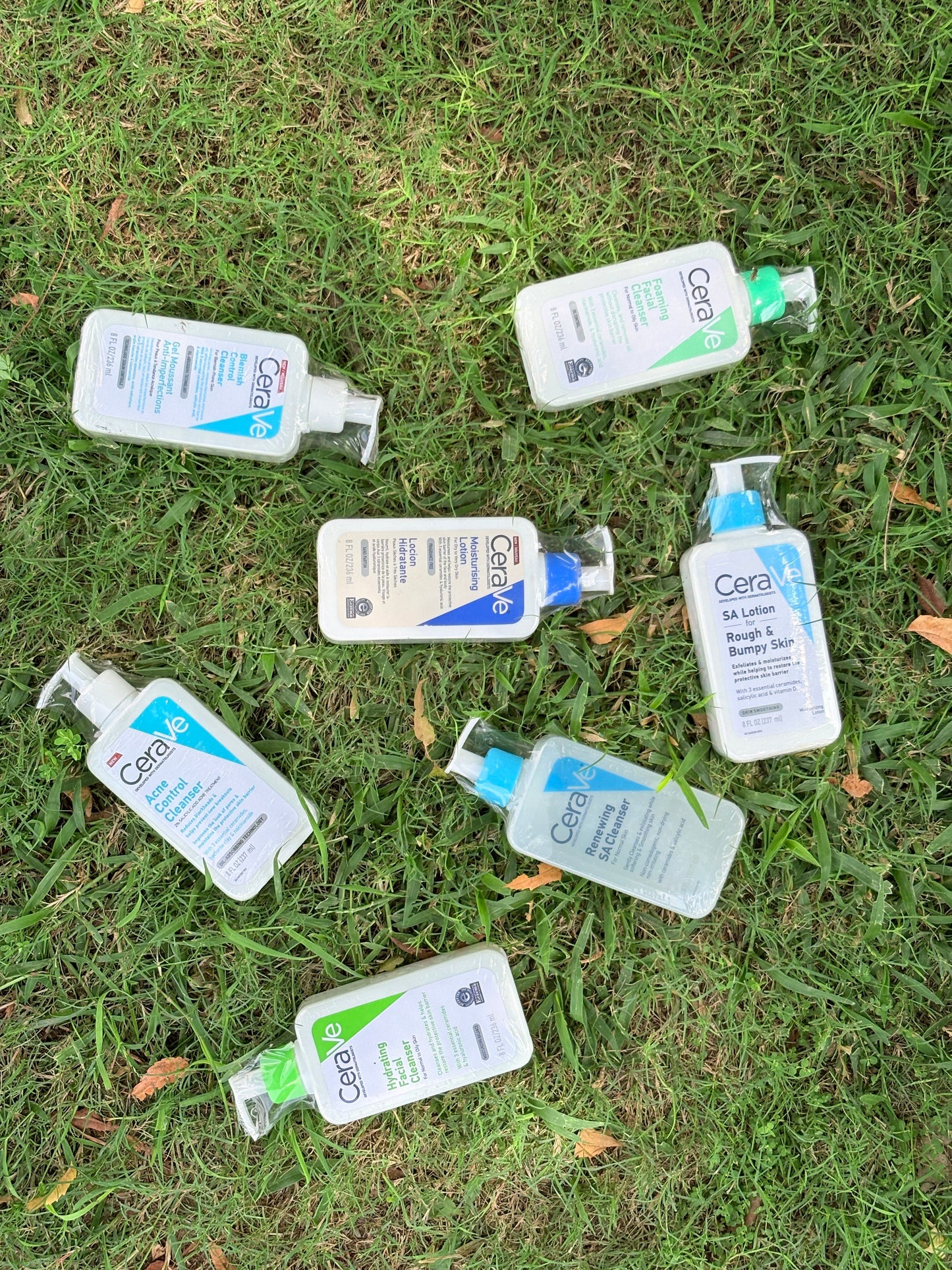 Buy Any Two Cleansers/Moisturisers In just Rs 2499😍. Limited stock only. 100% Original!.